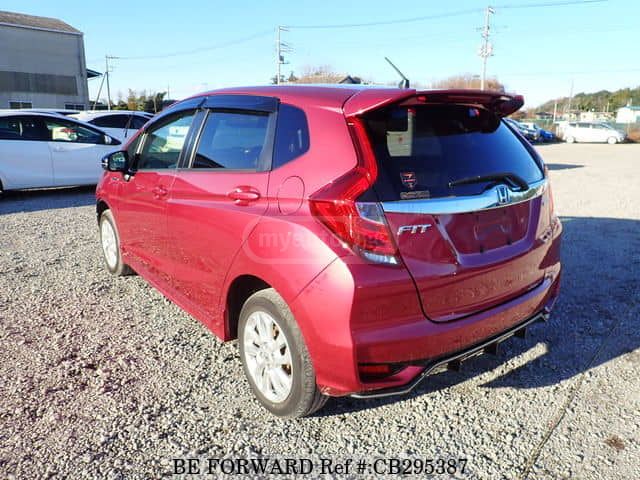 Honda Fit - фото 6