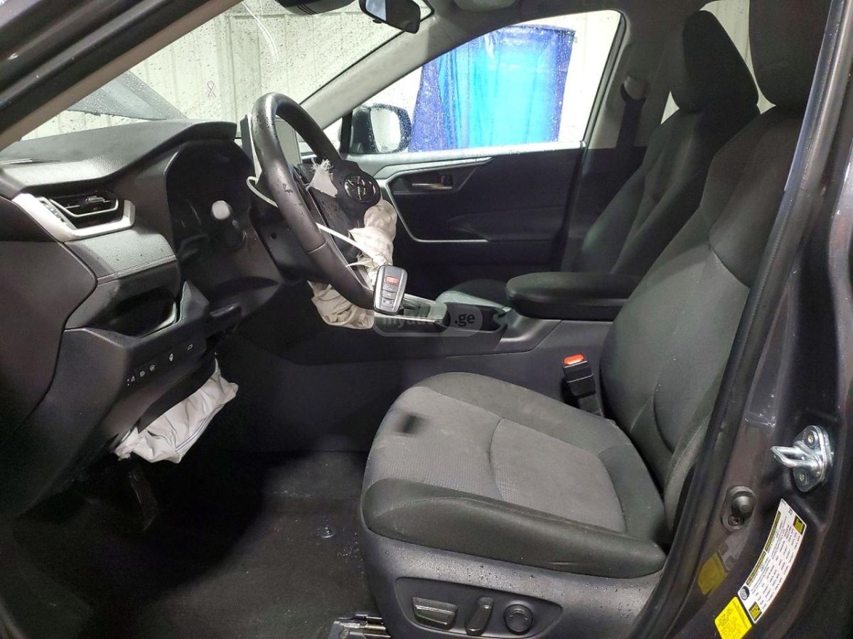 Toyota HYBRID XLE — миниатюра 7