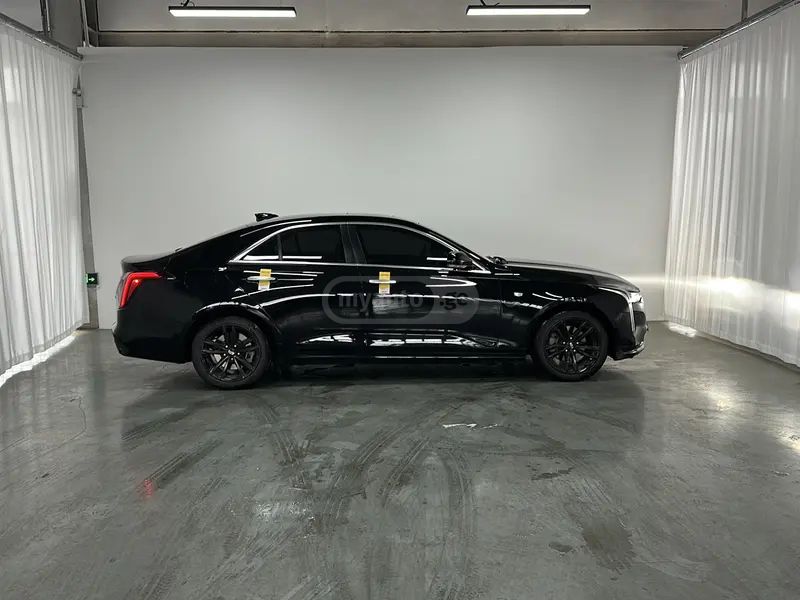 Cadillac CT4 2021 — миниатюра 8