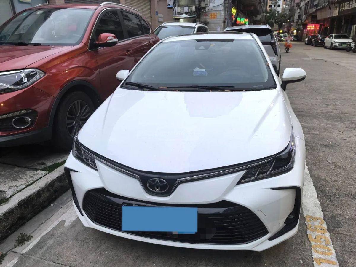 Toyota Corolla Fielder - фото 2