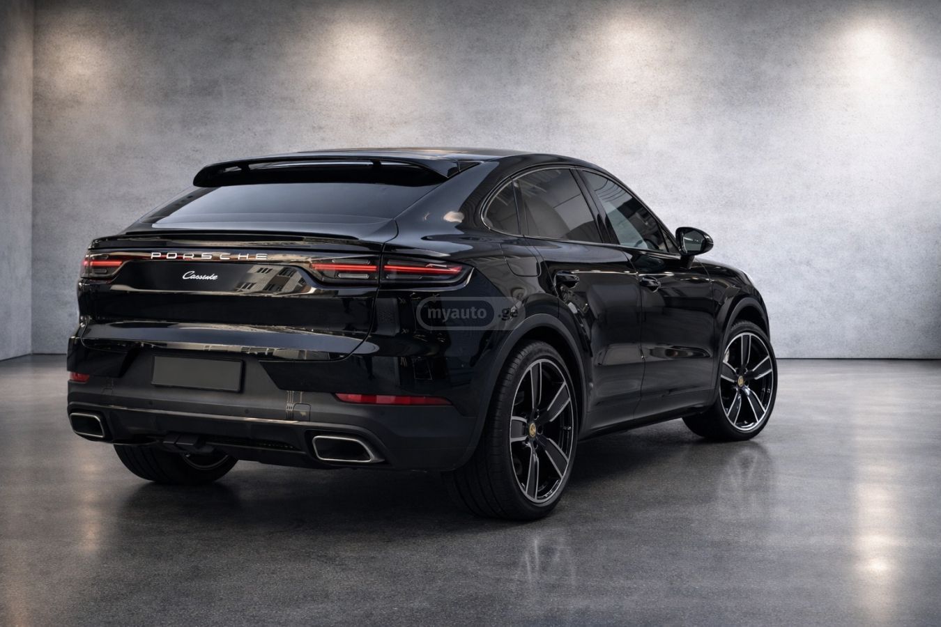 Porsche Cayenne - фото 1