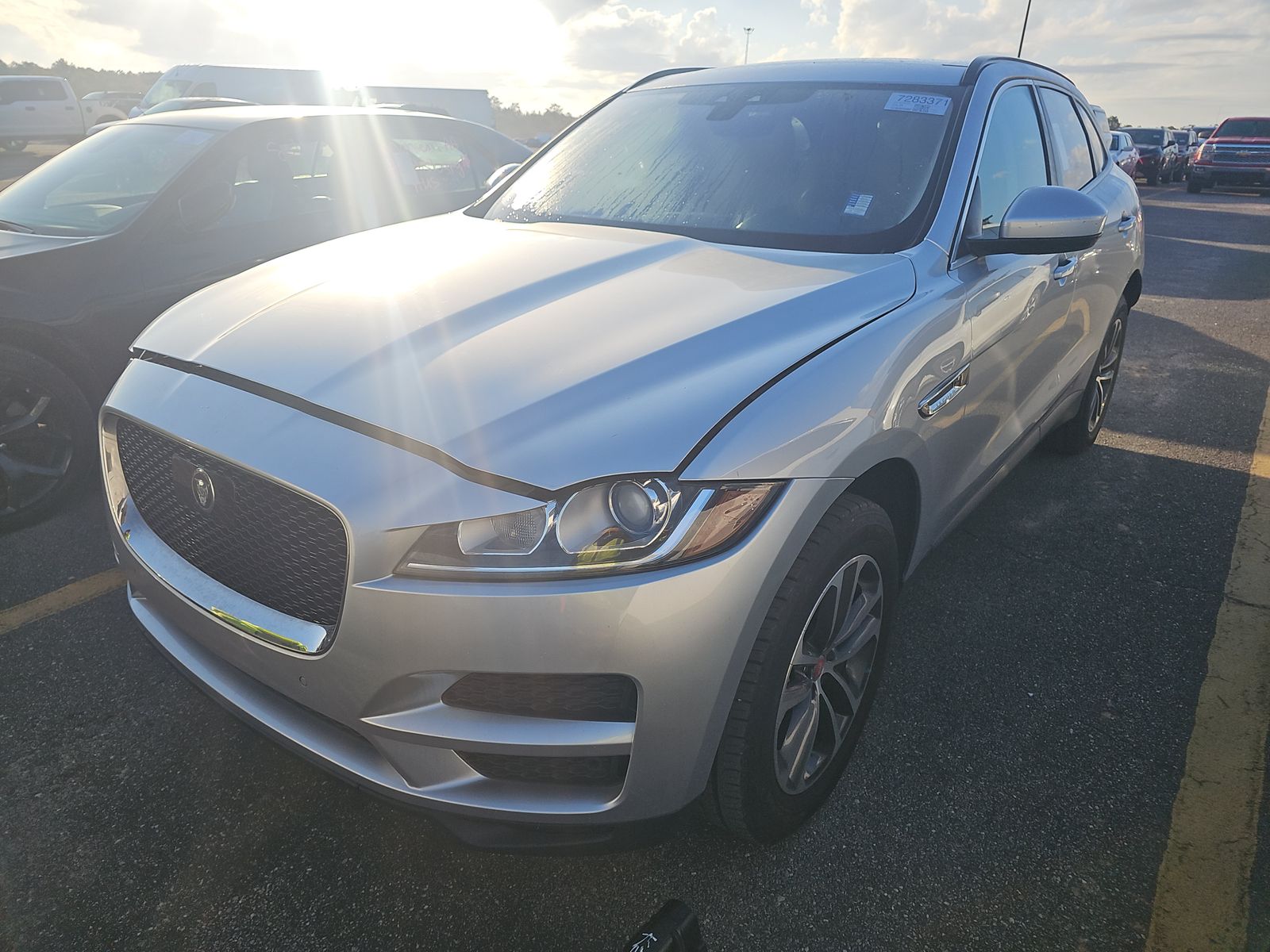 Jaguar F-pace