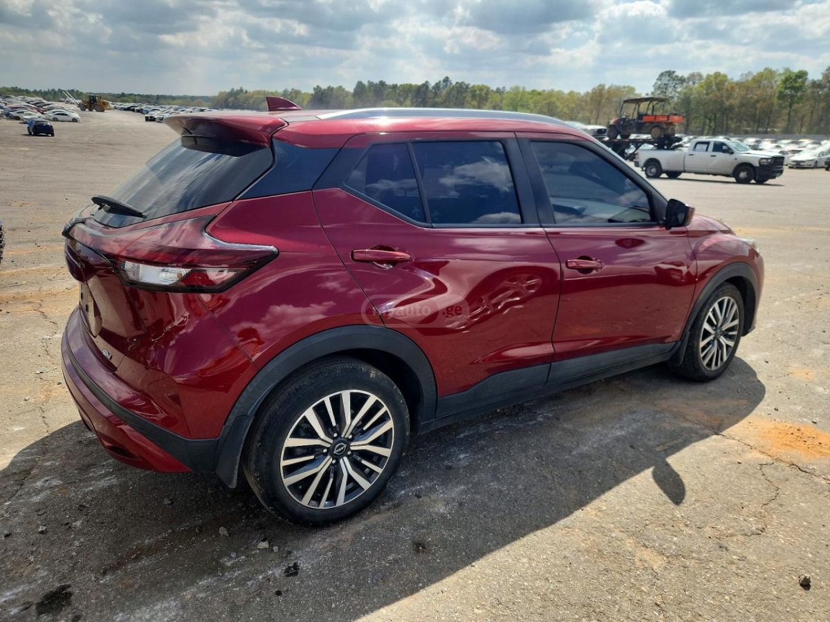 Nissan Kicks - фото 4