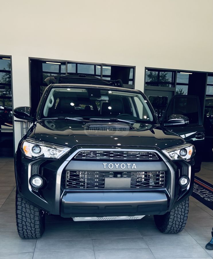 Toyota 4 Runner - фото 3