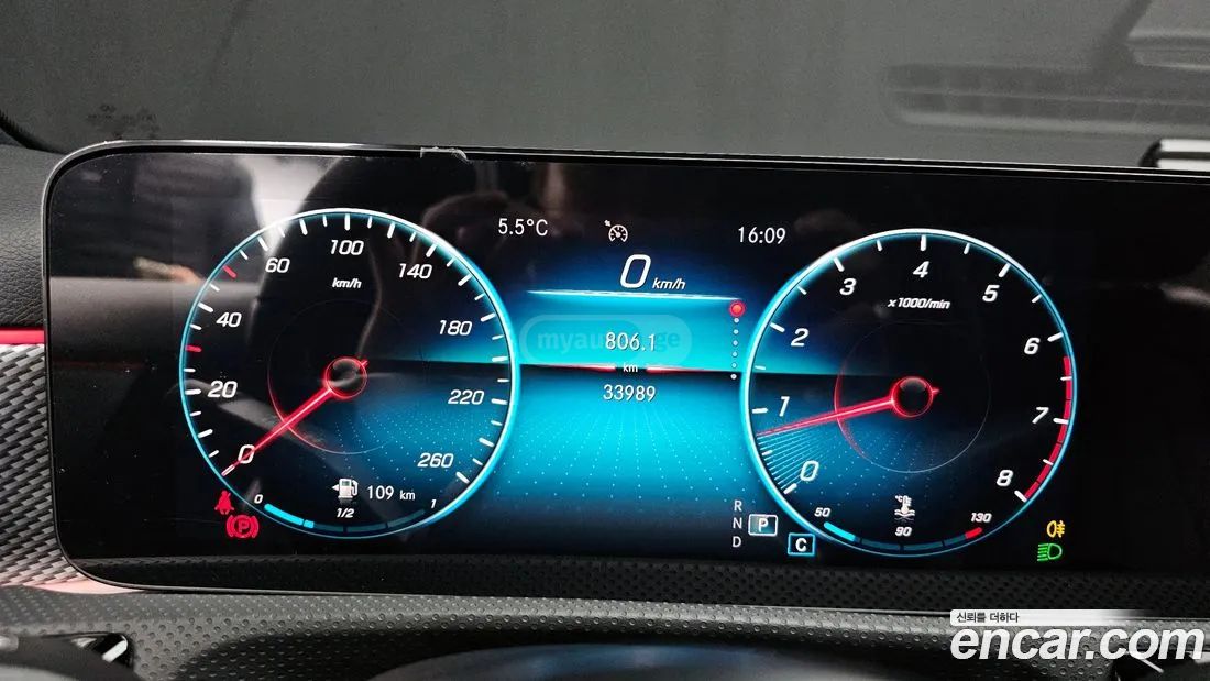 Mercedes-Benz - фото 8