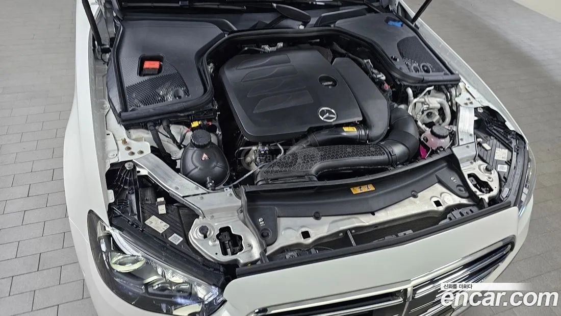 Mercedes-Benz E53 AMG - фото 6