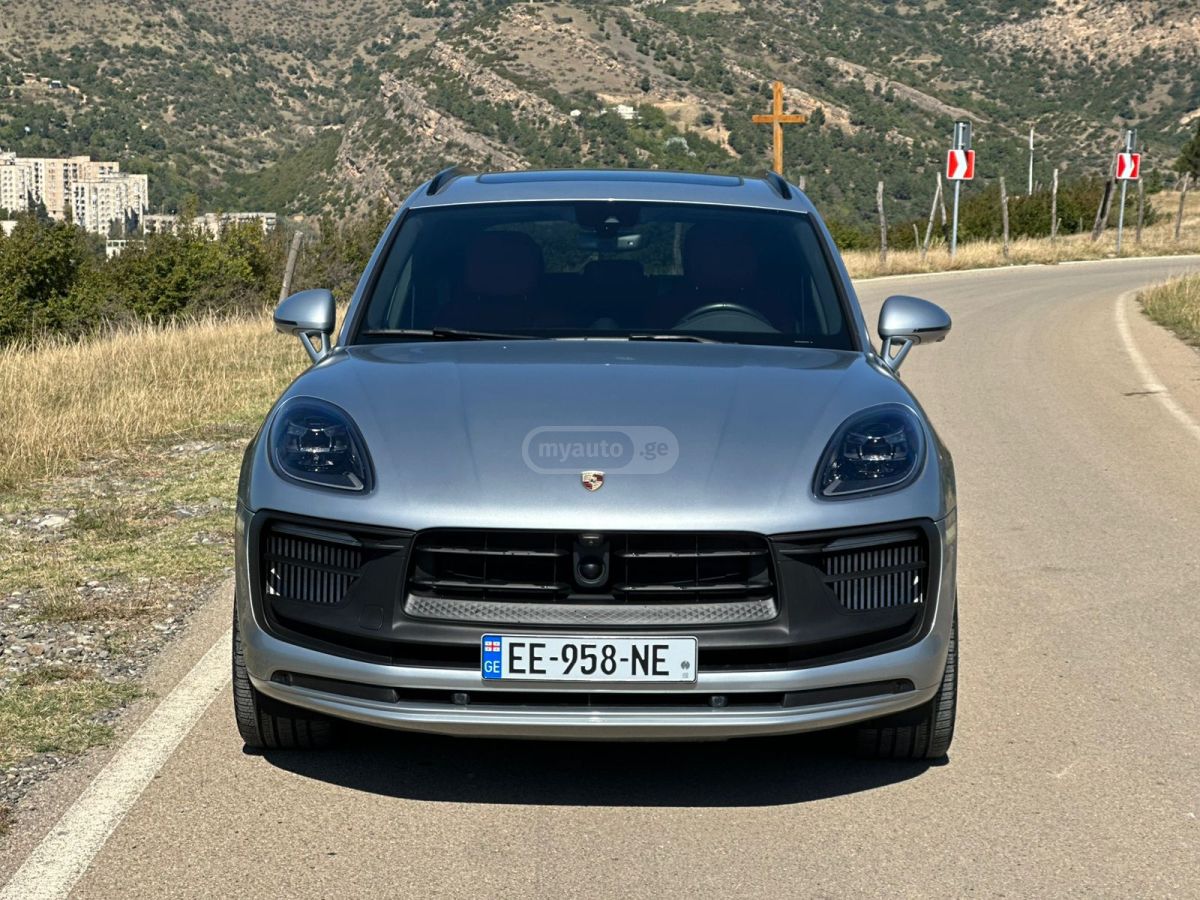 Porsche GTS — миниатюра 2