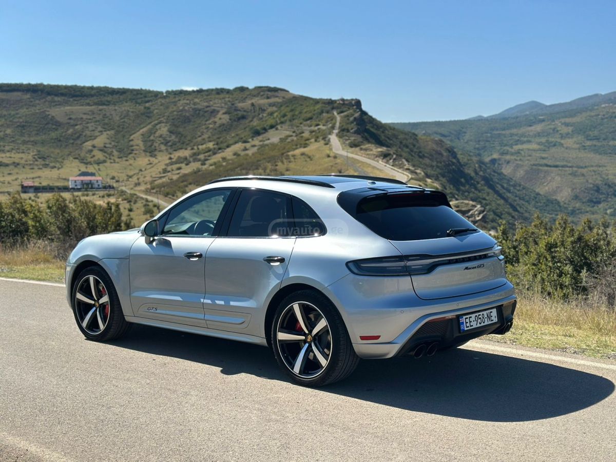 Porsche GTS — миниатюра 4