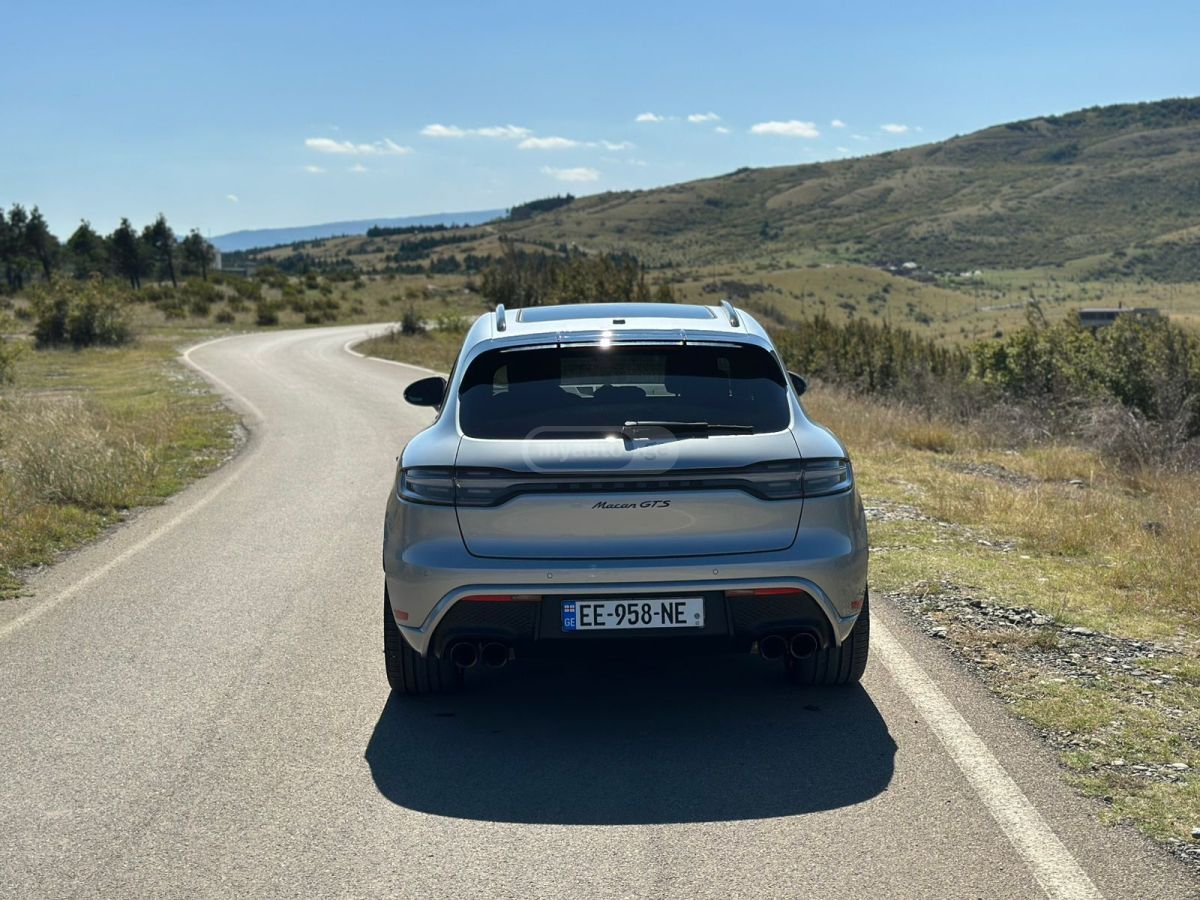 Porsche GTS — миниатюра 6