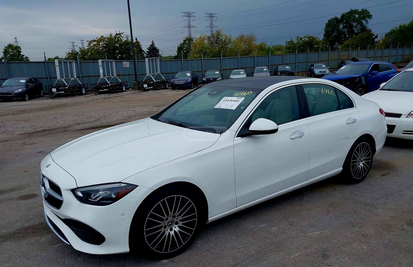 Mercedes-Benz C 300 - фото 1