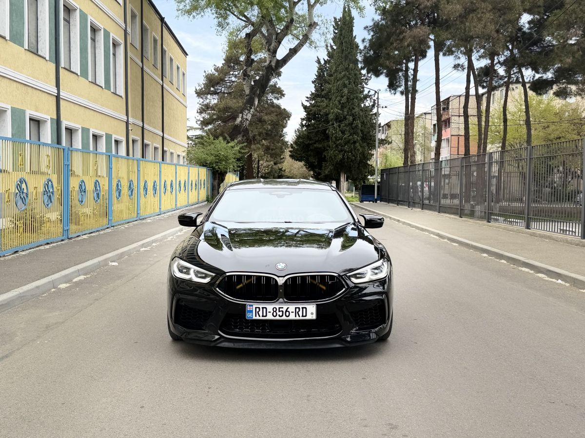 BMW M8 - фото 10