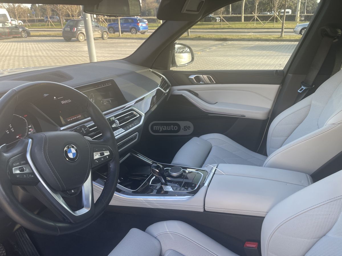 BMW xDrive40i 4dr All-Wheel Drive — миниатюра 12