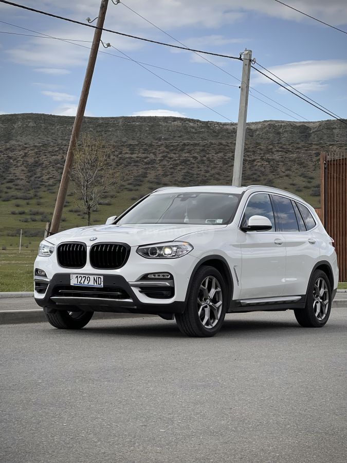 BMW X3 - фото 1