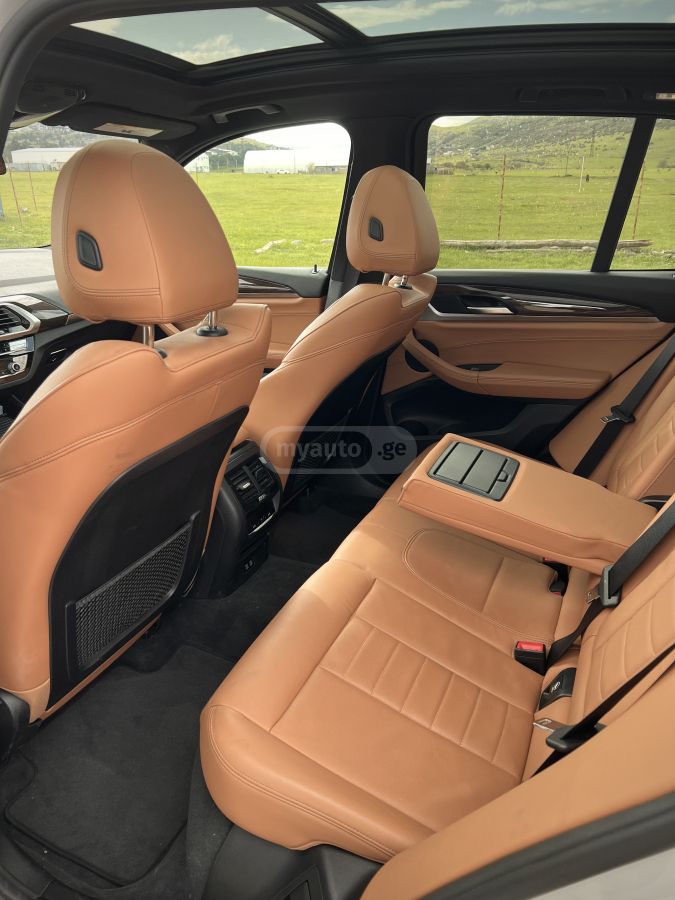 BMW X3 - фото 14