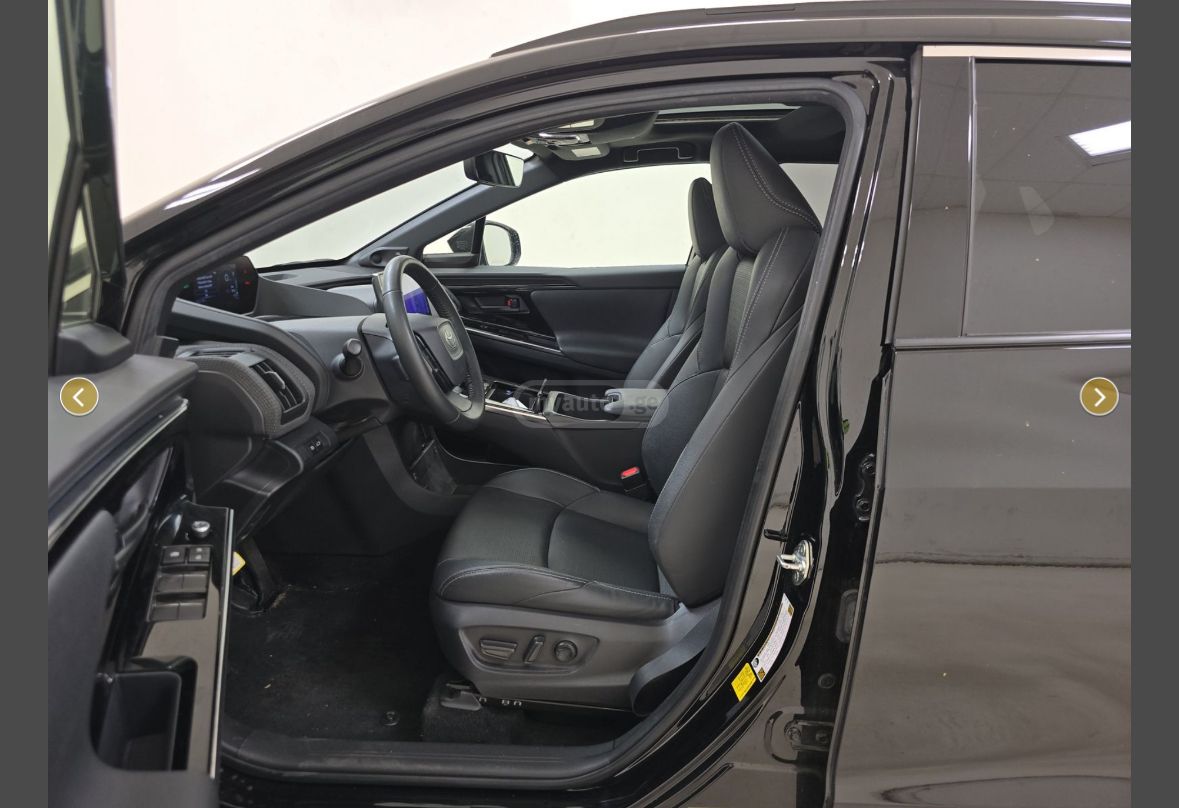 Toyota bZ4X - фото 6