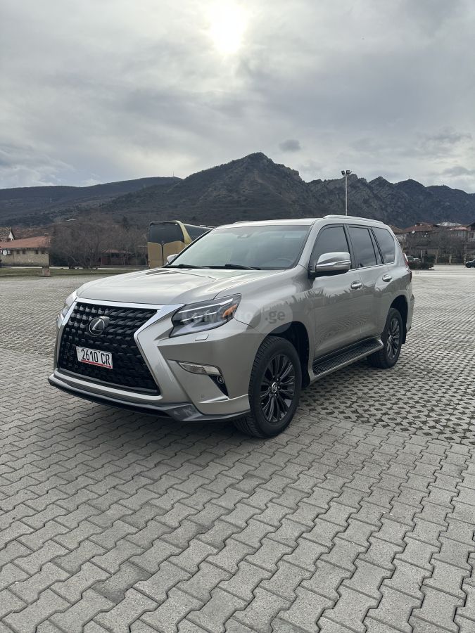 Lexus Luxury 4dr 4x4 Automatic — миниатюра 1