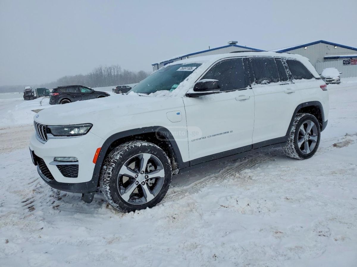 Jeep Grand Cherokee 2023 — миниатюра 1