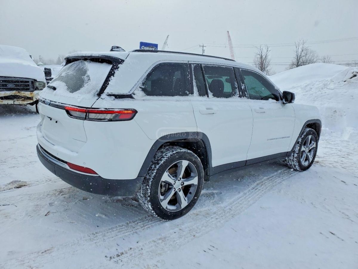 Jeep Grand Cherokee 2023 — миниатюра 3