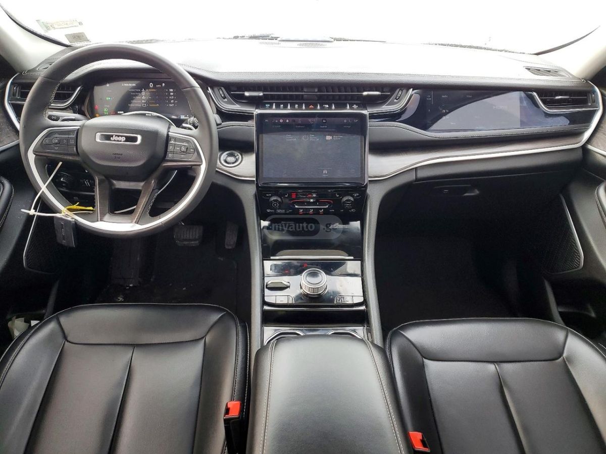 Jeep Grand Cherokee 2023 — миниатюра 8