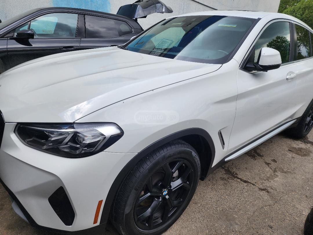 BMW X4 - фото 2