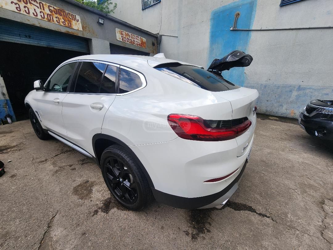 BMW X4 - фото 6