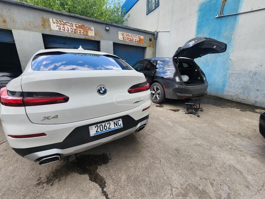 BMW X4 - фото 7