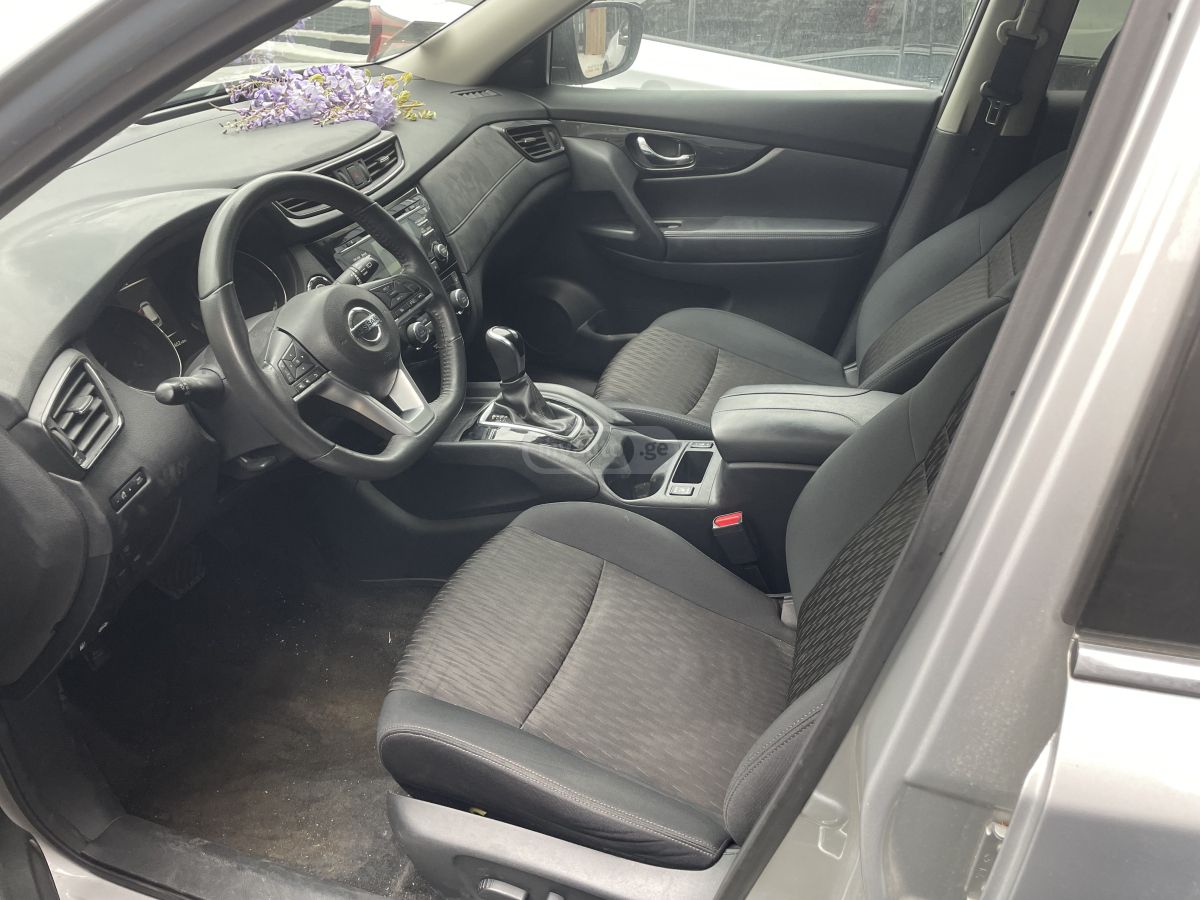 Nissan Rogue - фото 6