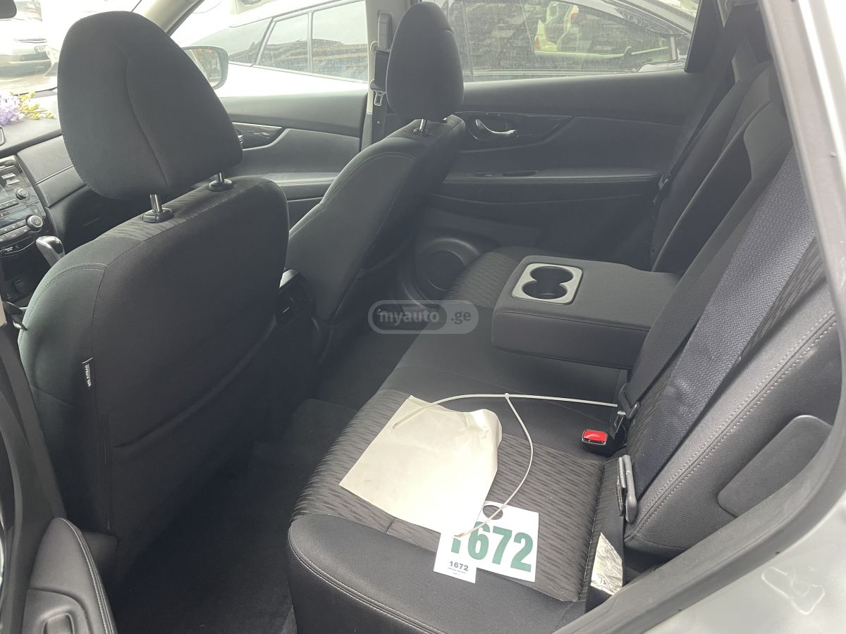 Nissan Rogue - фото 7