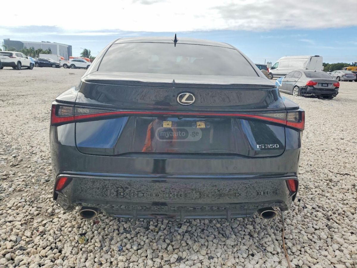 Lexus IS 350 - фото 6