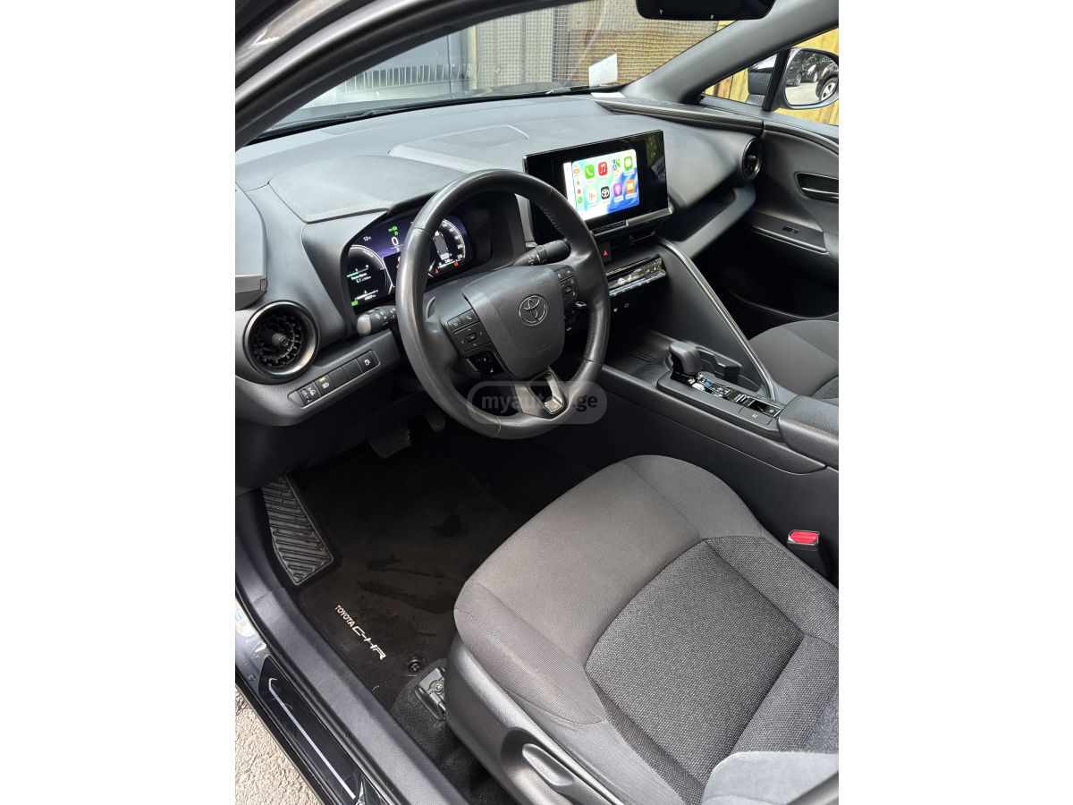 Toyota CHR - фото 7