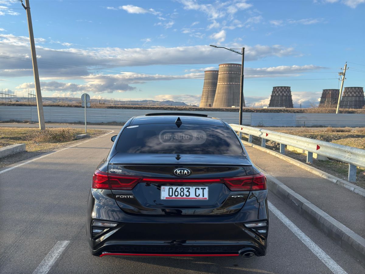 Kia GTi Line — миниатюра 7