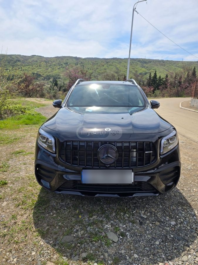 Mercedes-Benz GLB 250 - фото 2