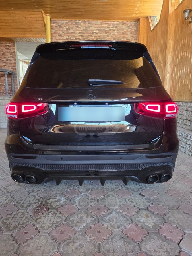 Mercedes-Benz GLB 250 - фото 3