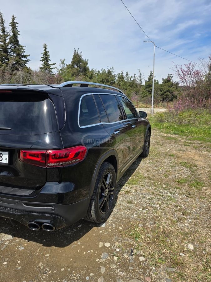 Mercedes-Benz GLB 250 - фото 6