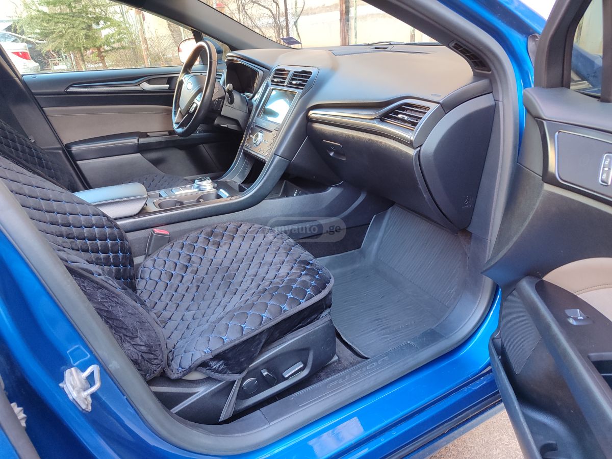 Ford Fusion - фото 7