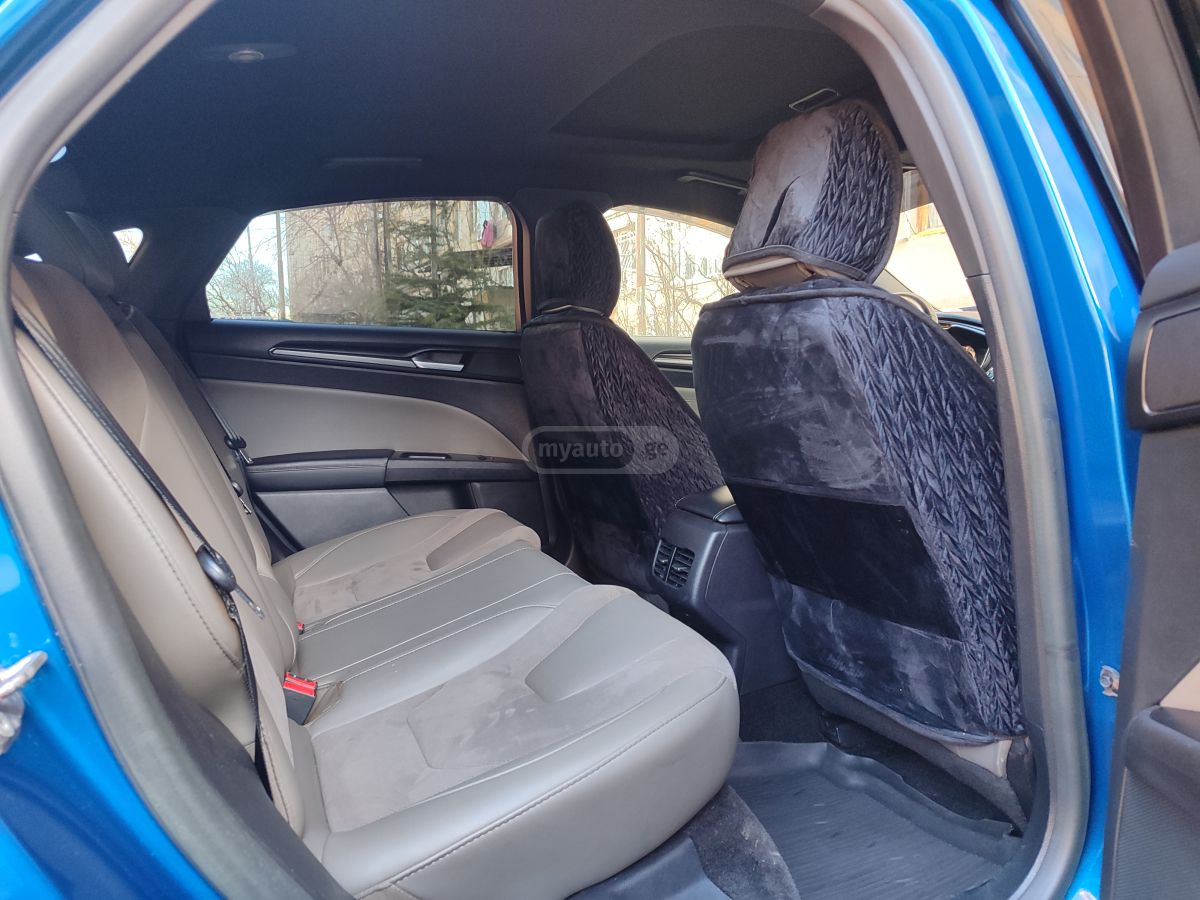 Ford Fusion - фото 8