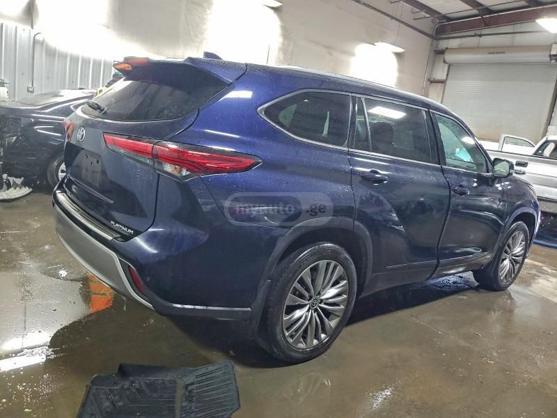 Toyota Highlander - фото 3