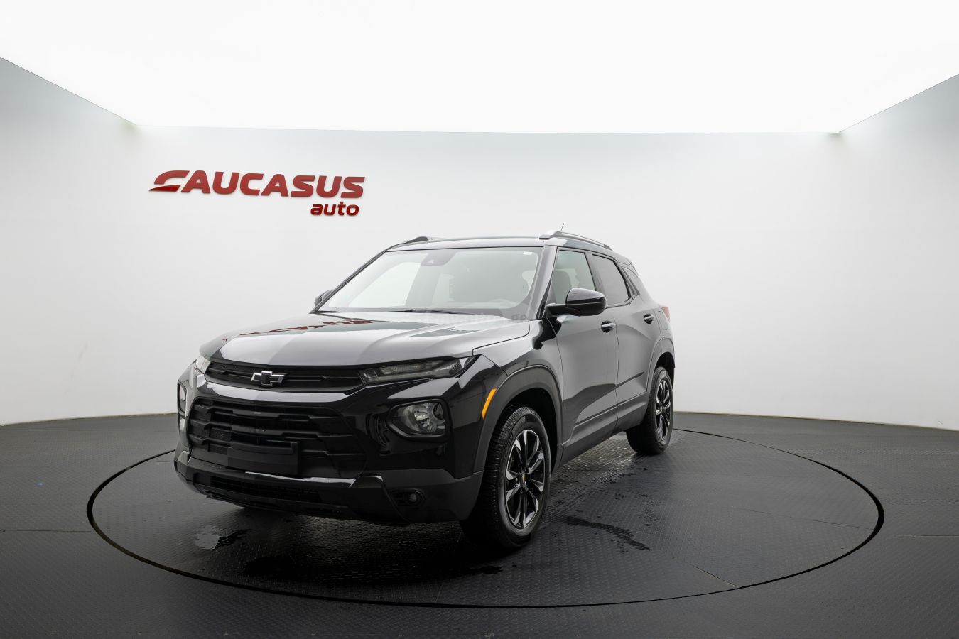 Chevrolet Trailblazer - фото 1