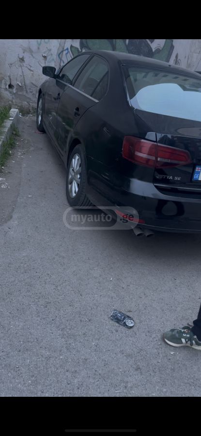 Volkswagen Jetta - фото 3