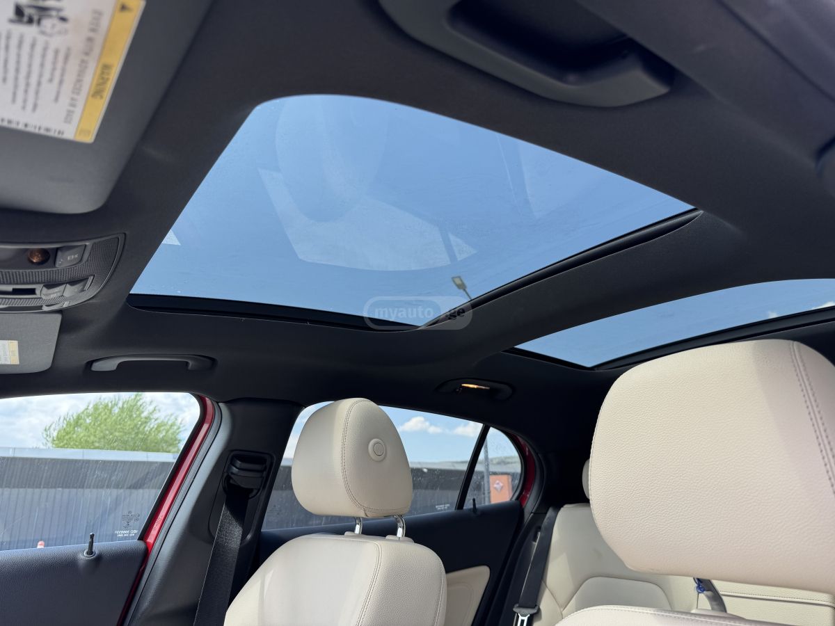 Mercedes-Benz GLA 250 - фото 9