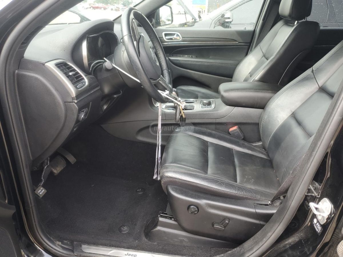 Jeep Laredo 4dr 4x4 Automatic — миниатюра 7