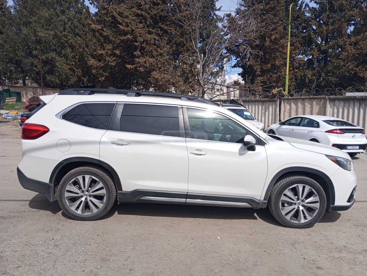 Subaru Limited All-Wheel Drive CVT — миниатюра 4