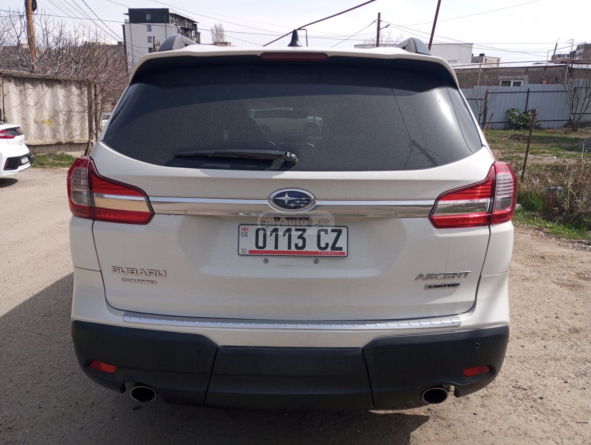 Subaru Limited All-Wheel Drive CVT — миниатюра 7