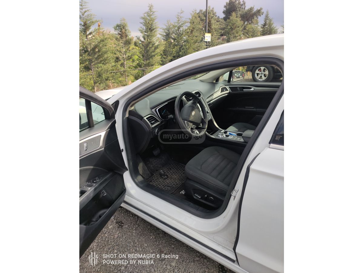 Ford Fusion - фото 5