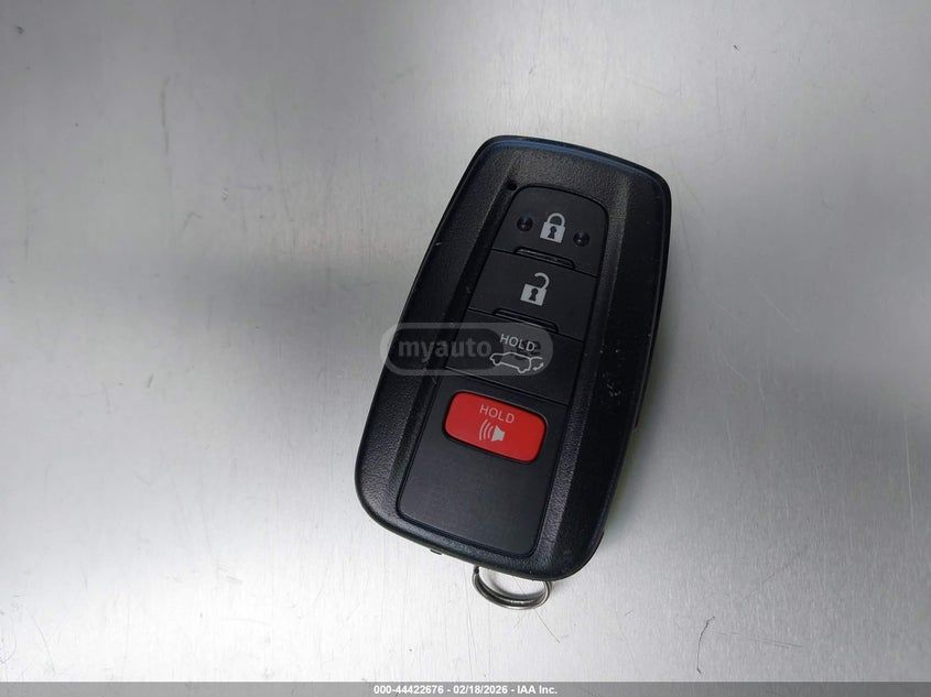 Toyota RAV 4 - фото 10