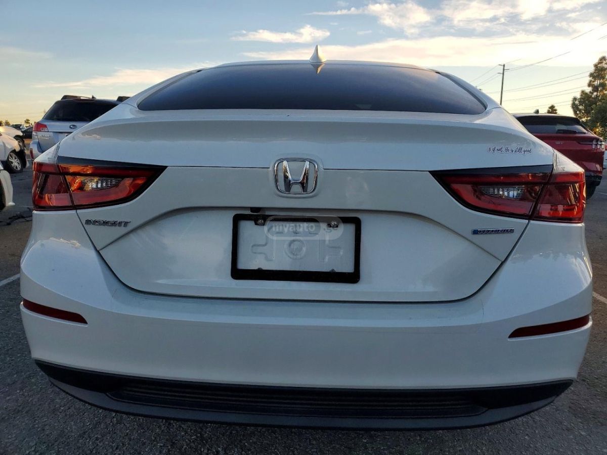 Honda Insight - фото 6