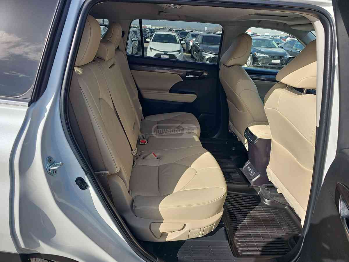 Toyota Toyota Highlander — миниатюра 8