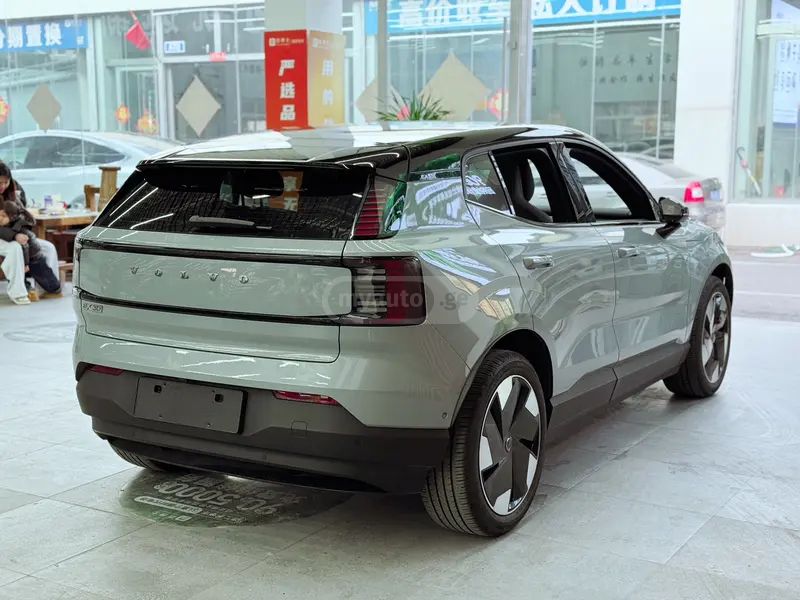 Volvo EX30 2025 — миниатюра 7
