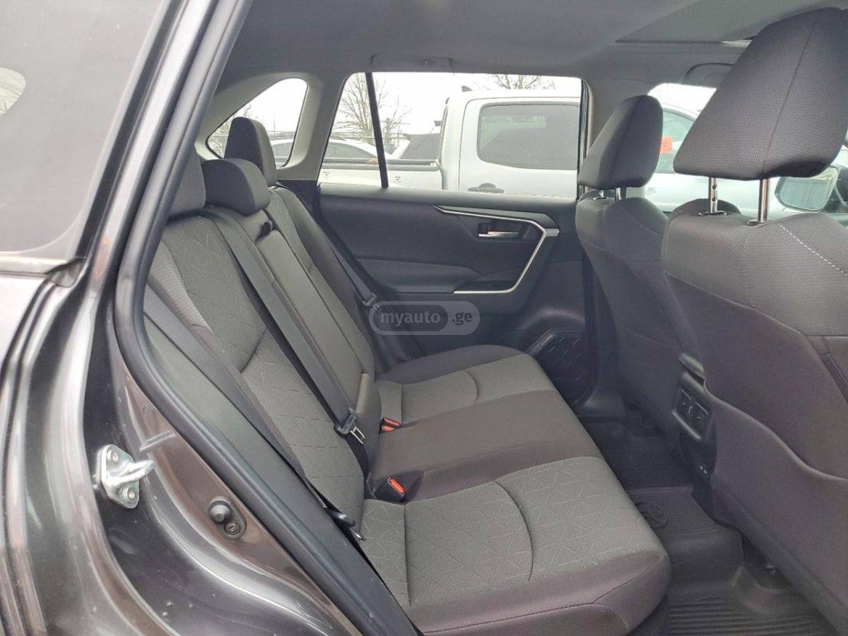 Toyota XLE 4dr All-Wheel Drive Automa — миниатюра 11