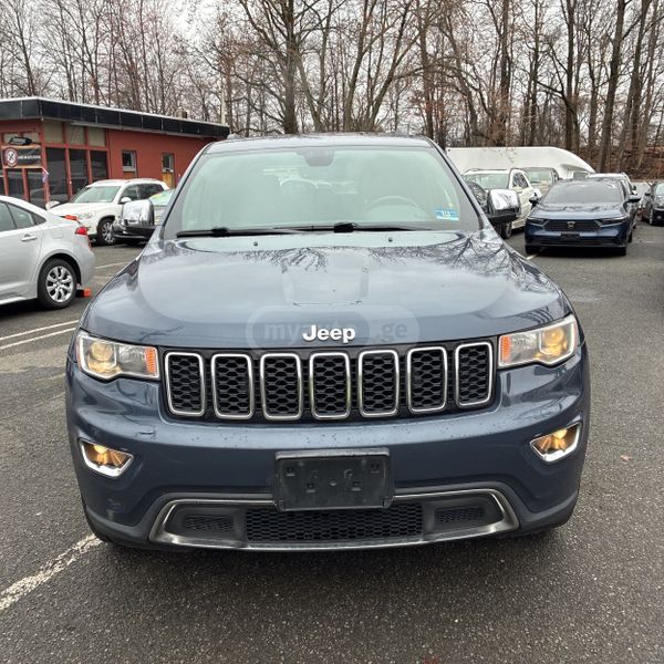 Jeep Grand Cherokee - фото 1